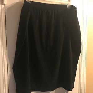 Black Work/Dress Micro Suede Skirt w/ Back Split